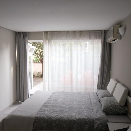 Treti Mart North Apartment Primorsko Exterior photo